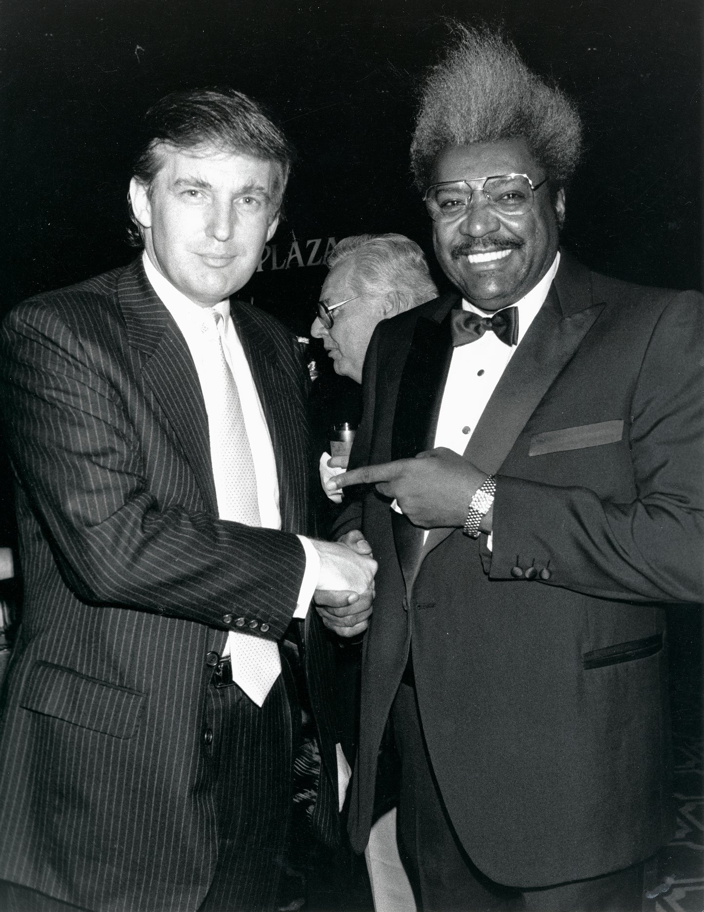 Trump and King Ringside at Tyson vs. Spinks Showdown in Atlantic City